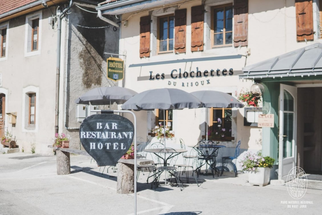 Les Clochettes du Risoux à Chapelle Des Bois menu et photos