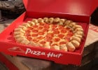 Bientôt des pizzas à faible calorie chez Pizza Hut  - Pizza dans son carton  