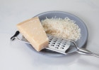 La recette pour préparer du parmesan végan : le cajoumesan  - Parmesan  