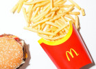 Le premier McDo de France ouvrait il y a 50 ans à Créteil  - Burger et frites McDo  