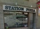 Les burgers chez Station Pizza  - Vitrine de Station Pizza  