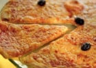 Les ingrédients de base Scooter Pizz   - Une part de pizza aux olives  