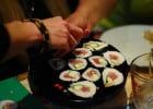 Un chef japonais crée des sushis en forme de baskets  - Sushis  