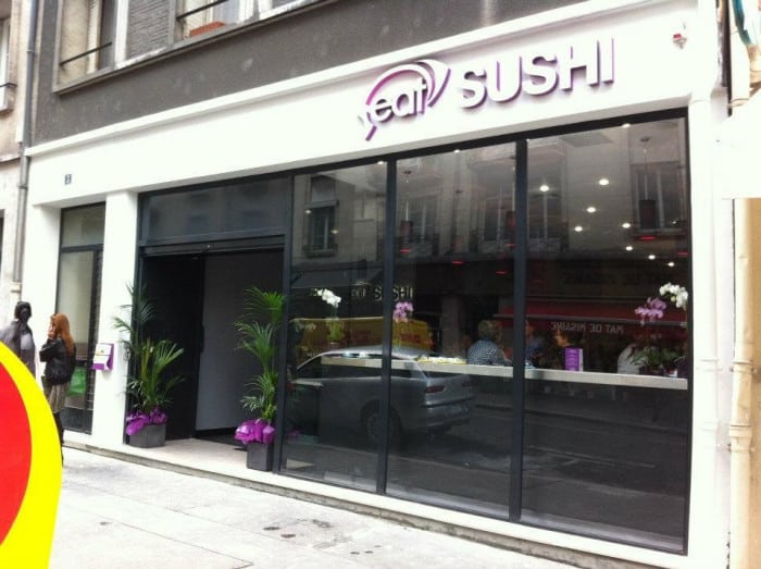  Devanture d'un restaurant Eat Sushi  