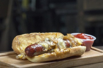 5 façons d’agrémenter un hot dog classique