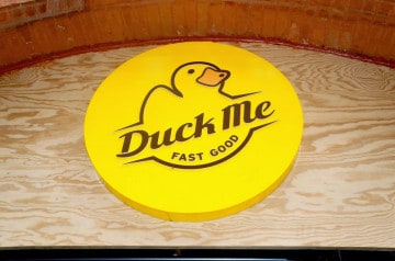 Duck me : fast-food dédié au canard