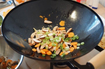 La cuisine au wok : 5 bonnes raisons de s'y mettre