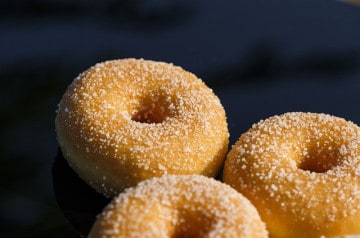Le donug: mariage insolite du donut et du nugget
