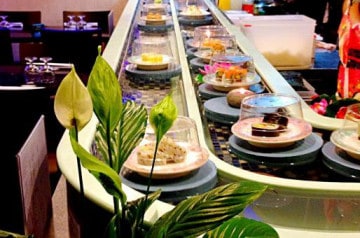 Les sushis flottent chez Komé