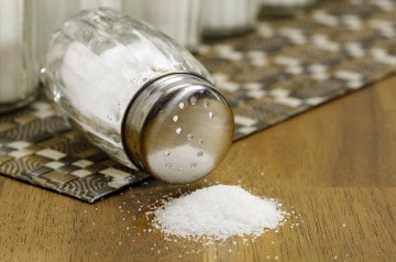 Pourquoi manger moins de sel ? Faisons le point