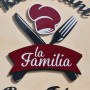 Logo La Familia