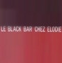 Le black bar chez Élodie Arpajon sur Cere