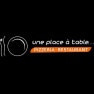 Une Place A Table