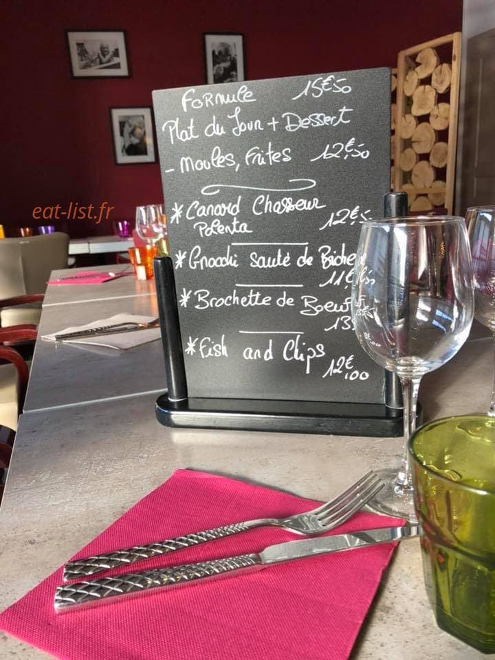Le relais fleuri — carte page 1