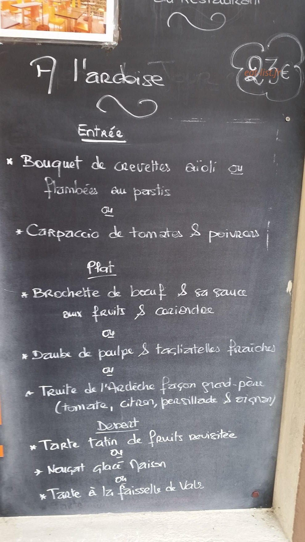 Le Carré Des Maîtres — carte page 1