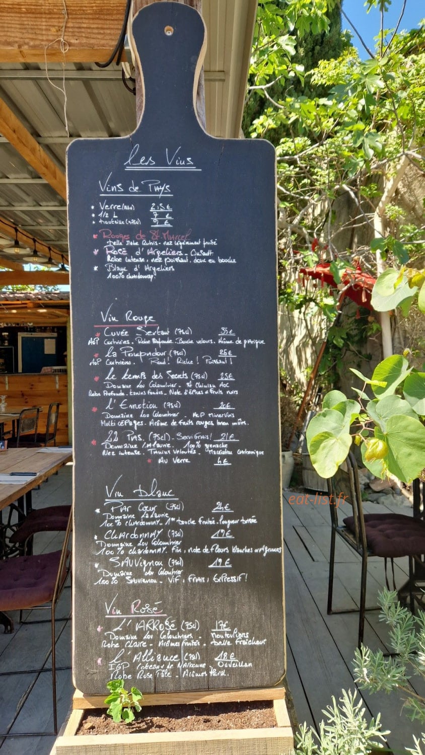 Carte et menu de La Maison De L'écurie à Salleles d'Aude — Les vins