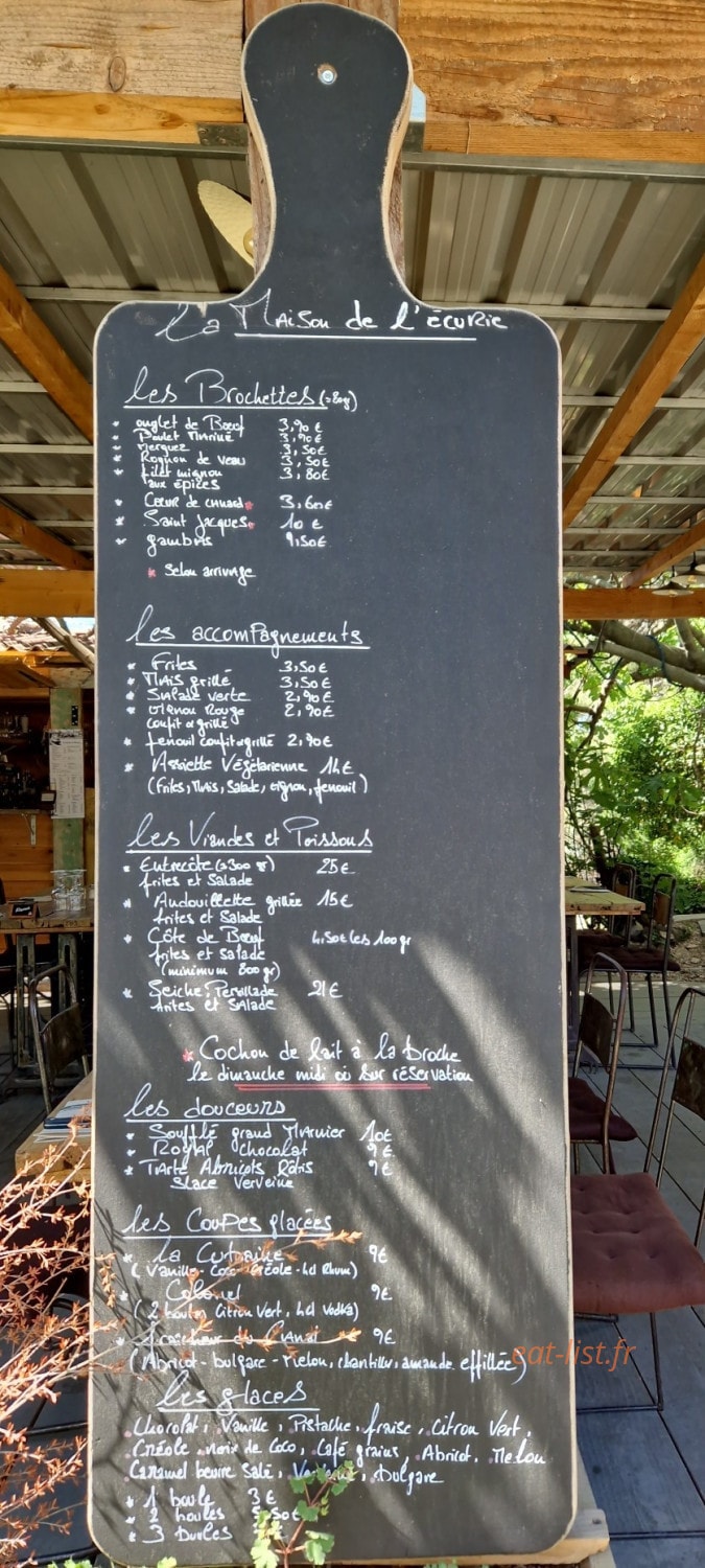 Carte et menu de La Maison De L'écurie à Salleles d'Aude — Les brochettes, poissons, ...