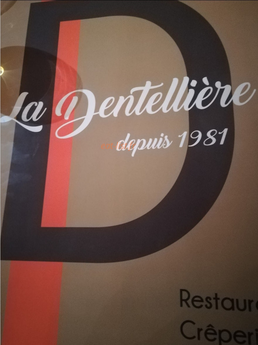 La Dentelliere — carte page 1