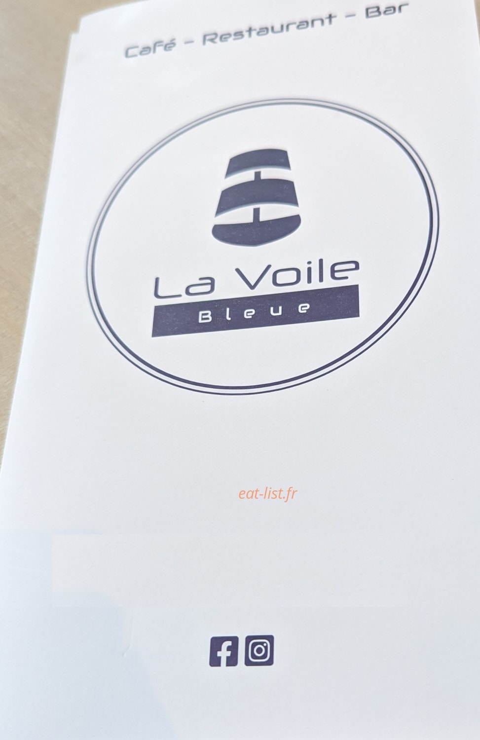 La voile bleue — carte page 1