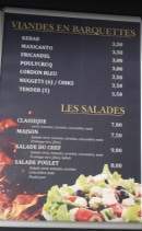 Menu Istanbul kebab - Viandes en barquettes et salades