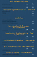 Carte et menu de Entre Terre et Mer à Marseille 2 — Les huîtres, oysters et assiettes, ...