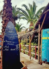 Menu Tiki Surf Bar Restaurant - Exemple de menu