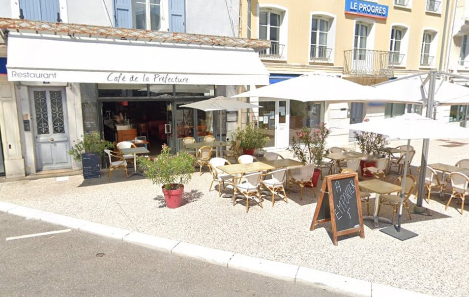 Cafe de la Prefecture — photo 3