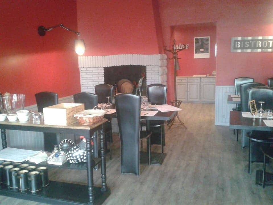Au Village — photo 2