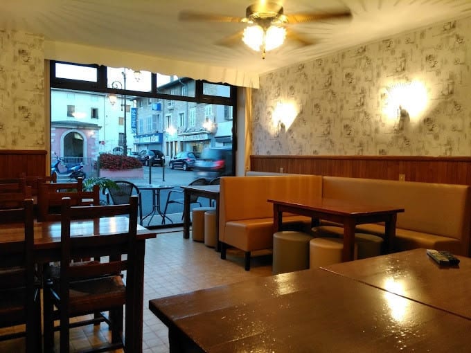 L'Hôtel De Ville Café — photo 3