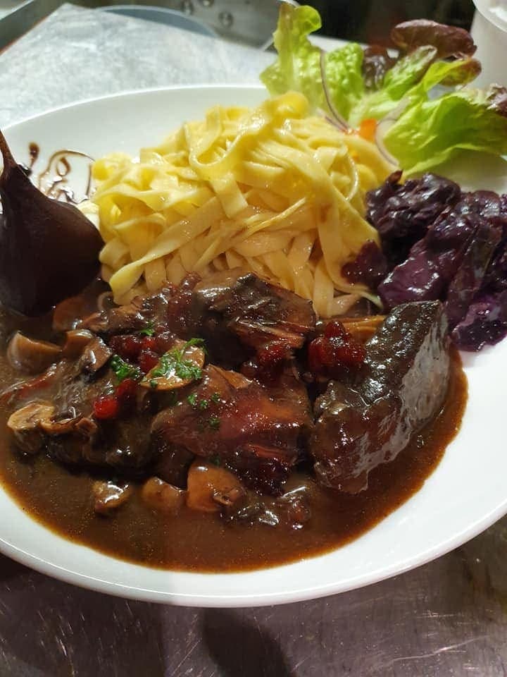 Chez Marie et Jean-Louis — Restaurant Français à Saint Etienne sur Reyssouze — photo 2