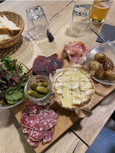 Moment Brasserie — photo 2