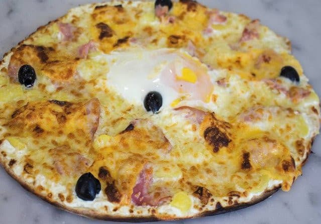 Le Kiosque à Pizzas - Une british