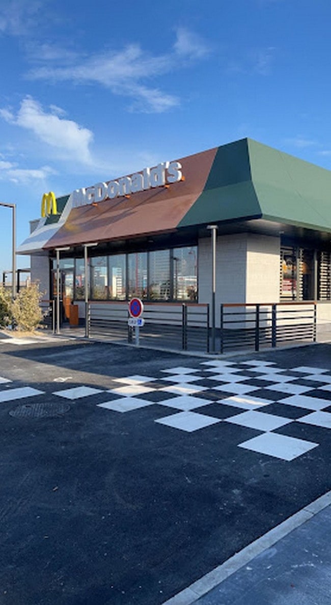 Mc Donald's — photo 2