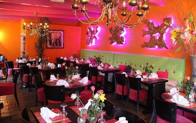 Charlie Folie's — photo 2