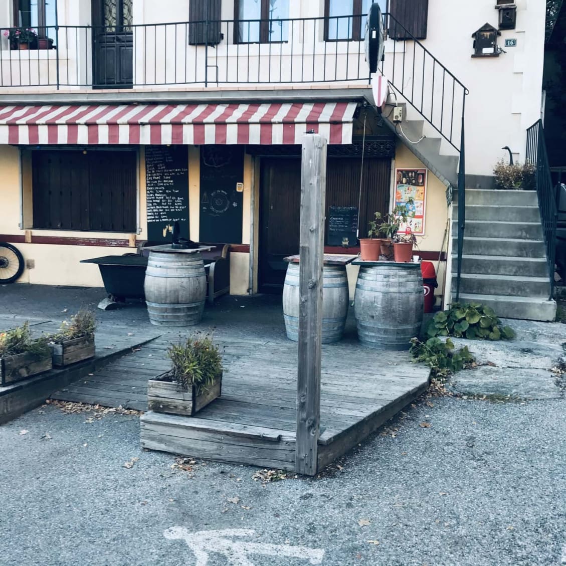 Bar des Alpes — photo 3