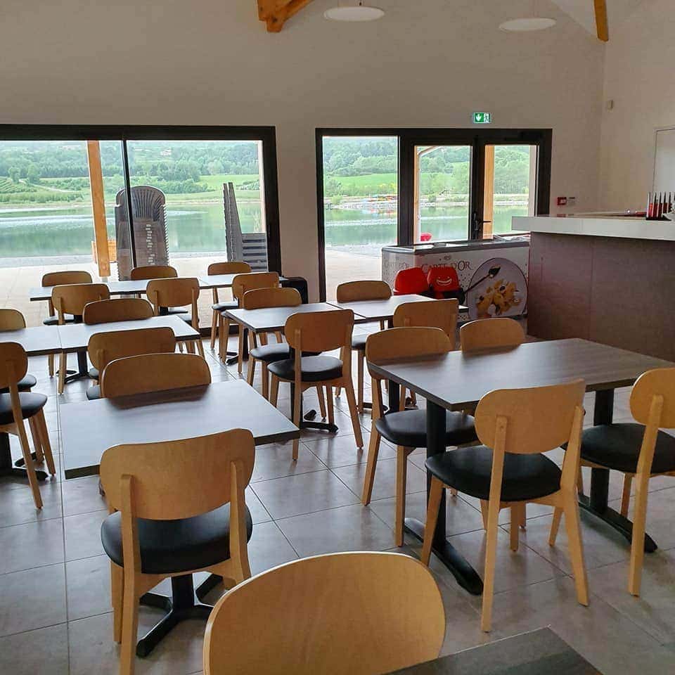 Restaurant glacier de la plage — Glaciers à Saint Julien en Champsaur — photo 3