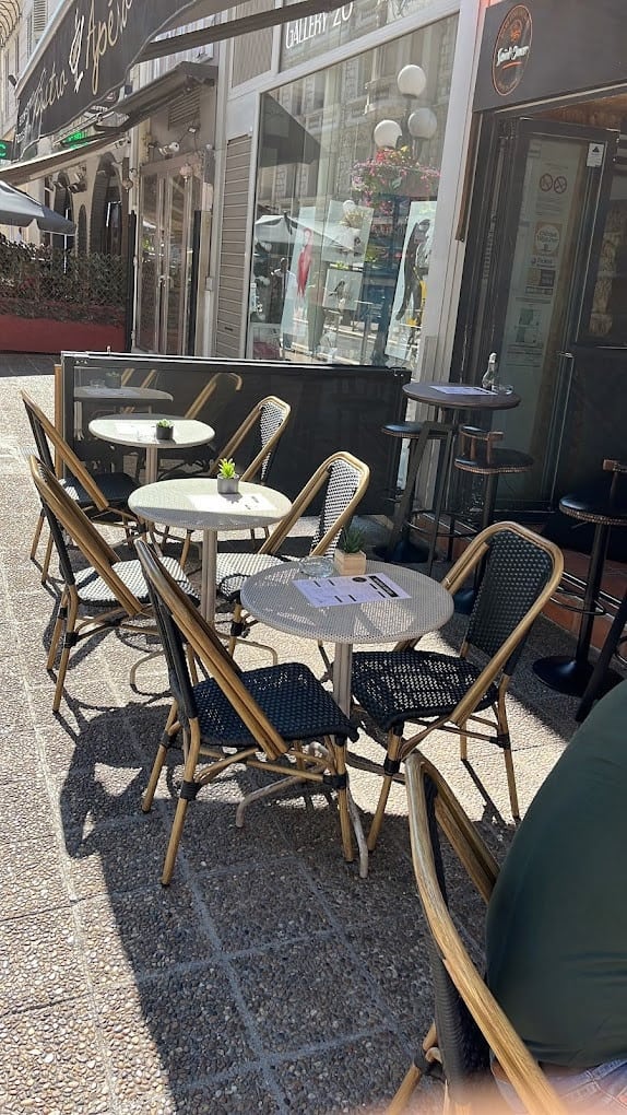 Bistro Apéro — photo 2