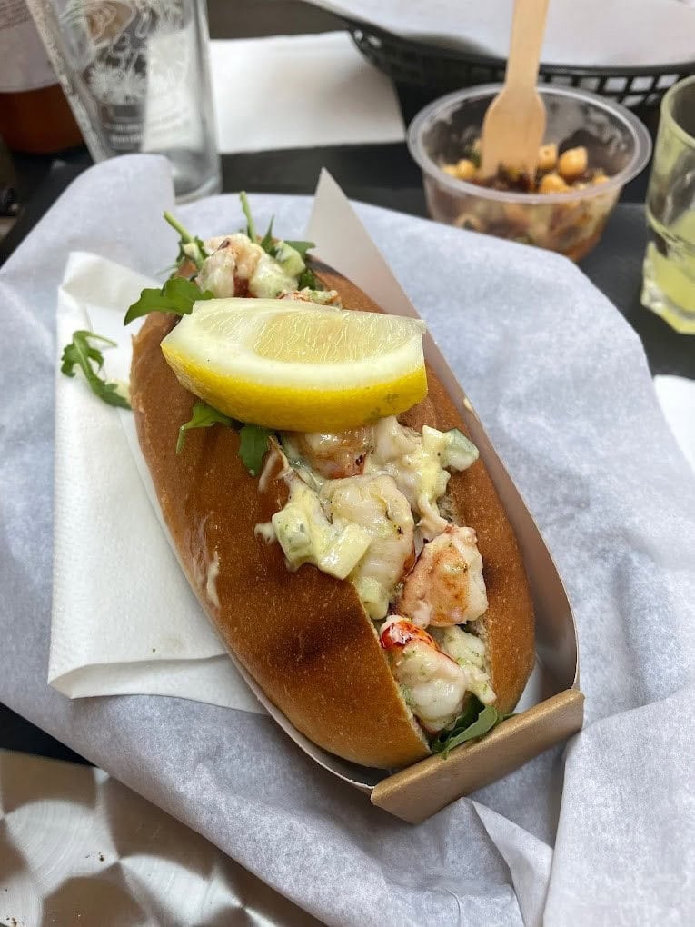 George’s roll sea food — photo 2