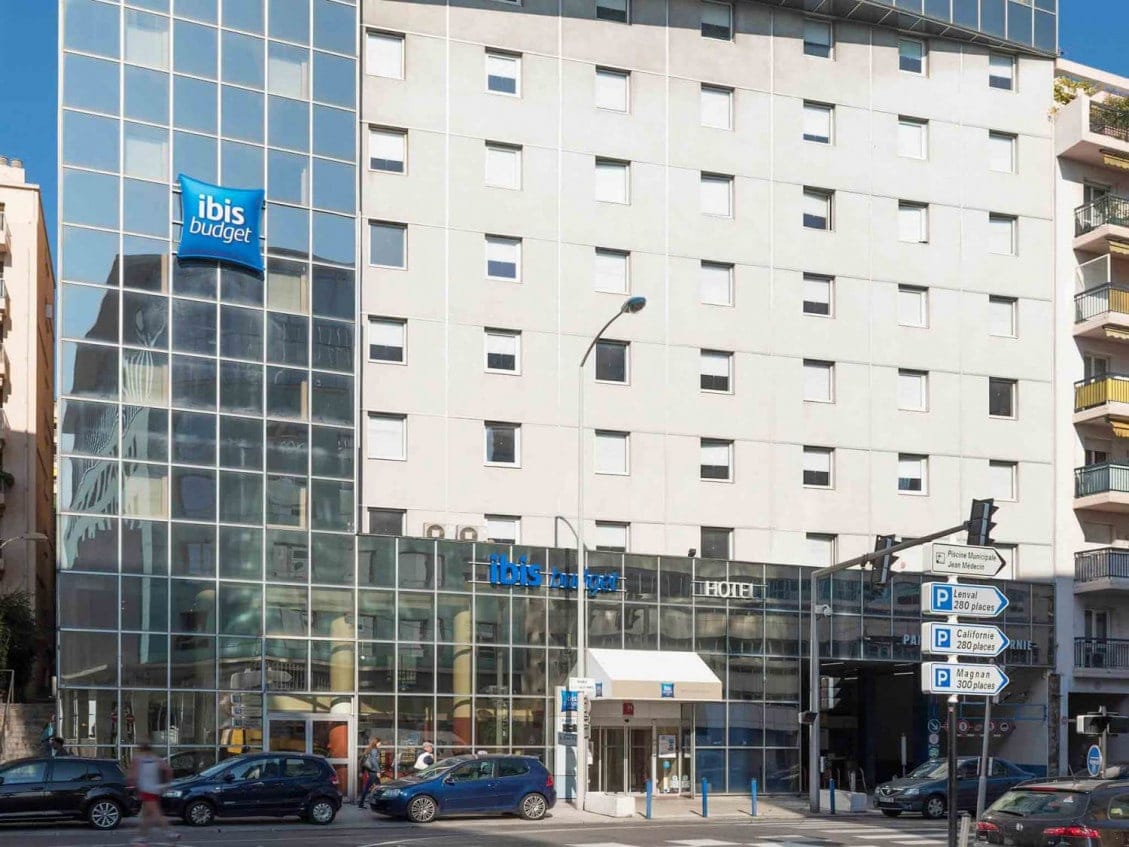 Ibis budget — photo 2