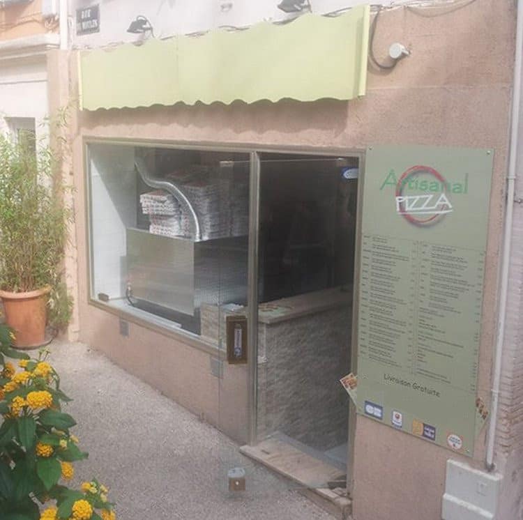 Artisanal Pizza — photo 2