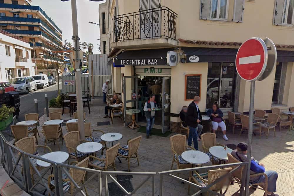 Le Central Bar — photo 2