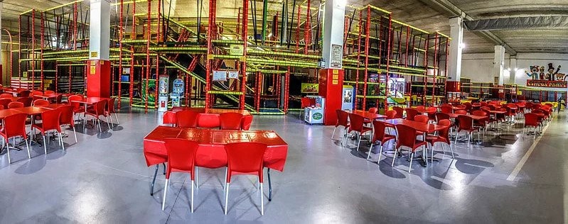 Circus café — photo 2