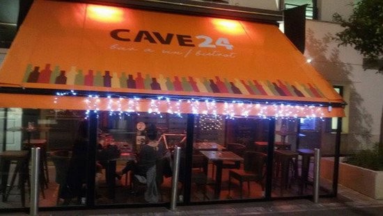Cave 24 — photo 2