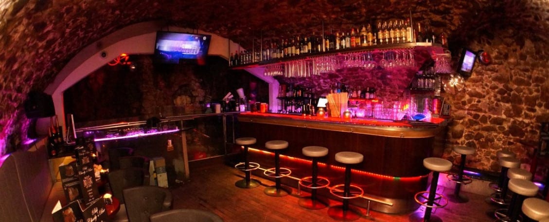 Charly's bar — photo 2