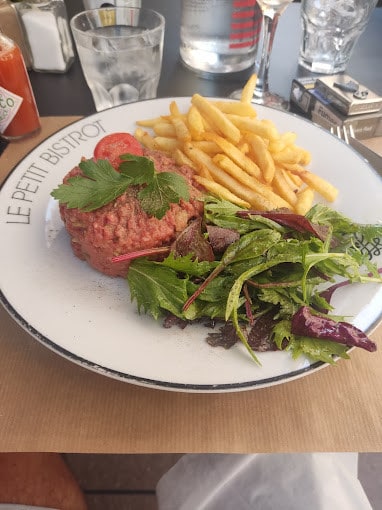 Photo de La boussole carrée