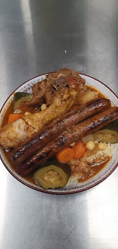 Le Café de la Place — Bistro - Bar à Saint Sauveur sur Tinee — photo 2