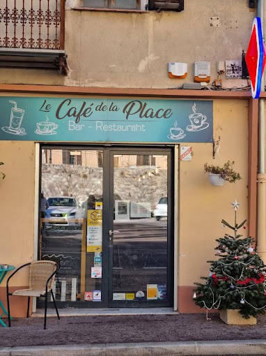 Le Café de la Place — Bistro - Bar à Saint Sauveur sur Tinee — photo 3