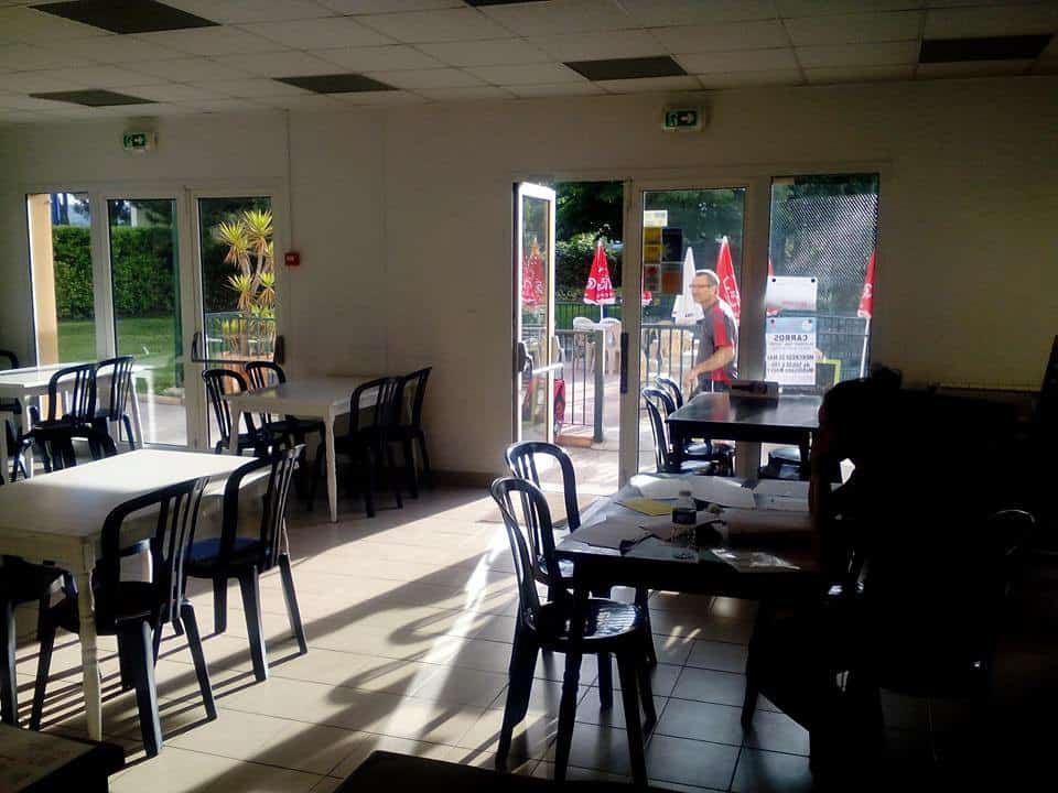 Au Petit Resto — photo 3
