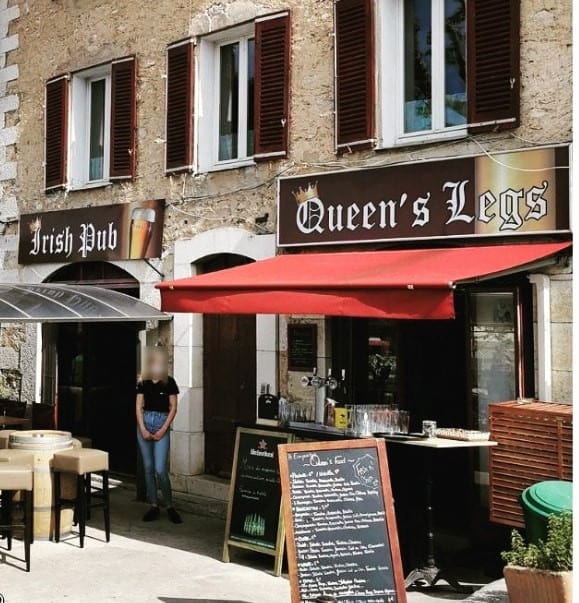 The Queen's — photo 2