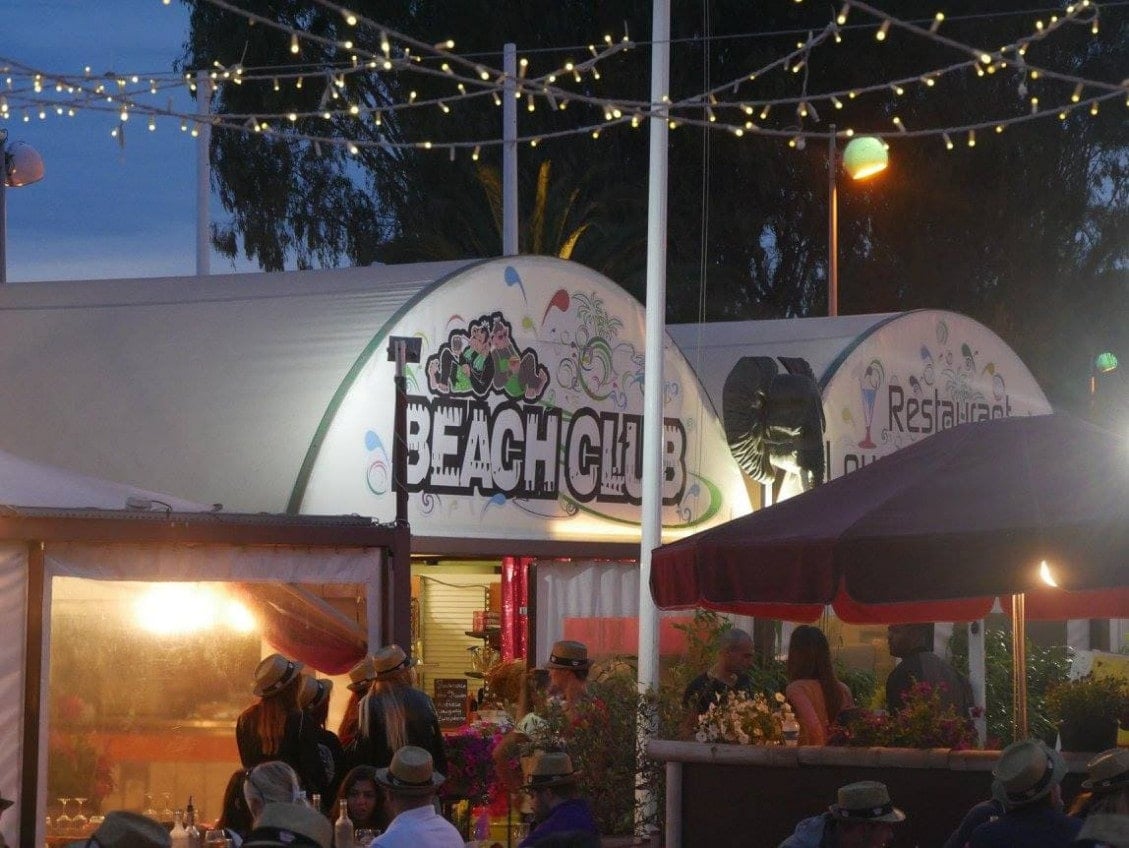 Beach Club — photo 2